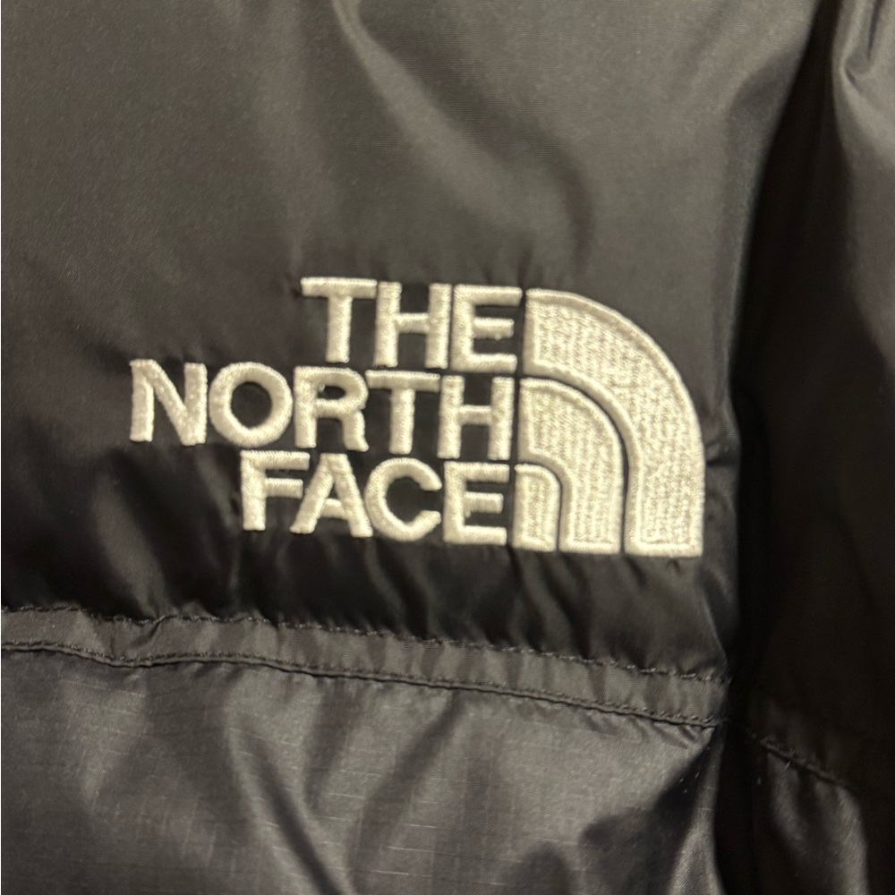 The North Face Nuptse 1996 Jacket Size M - Picture 4 of 5
